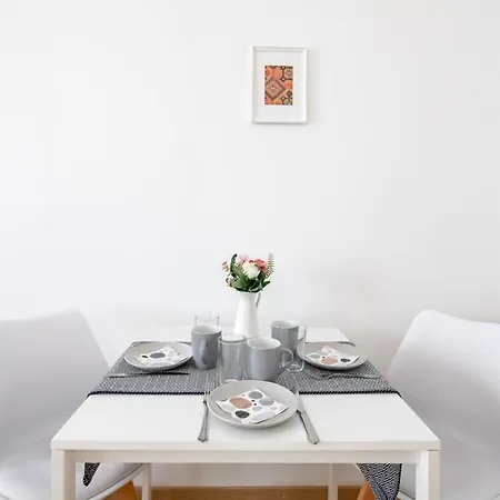 Central - Fresh Home With Balcony Budapest Exterior photo