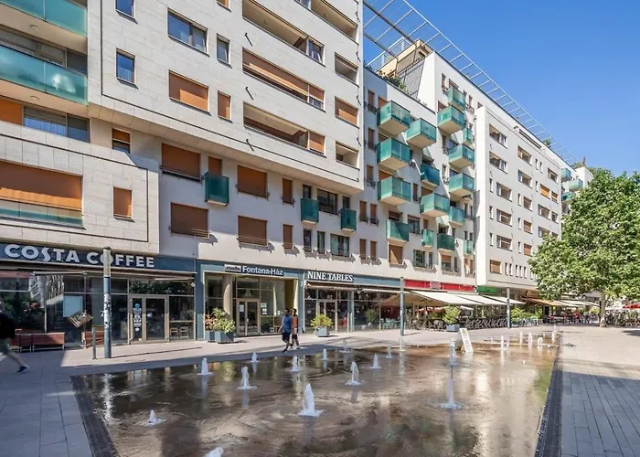 Central - Fresh Home With Balcony
